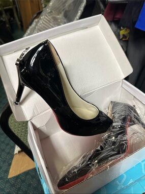 💐Classic Black Patent High Heels